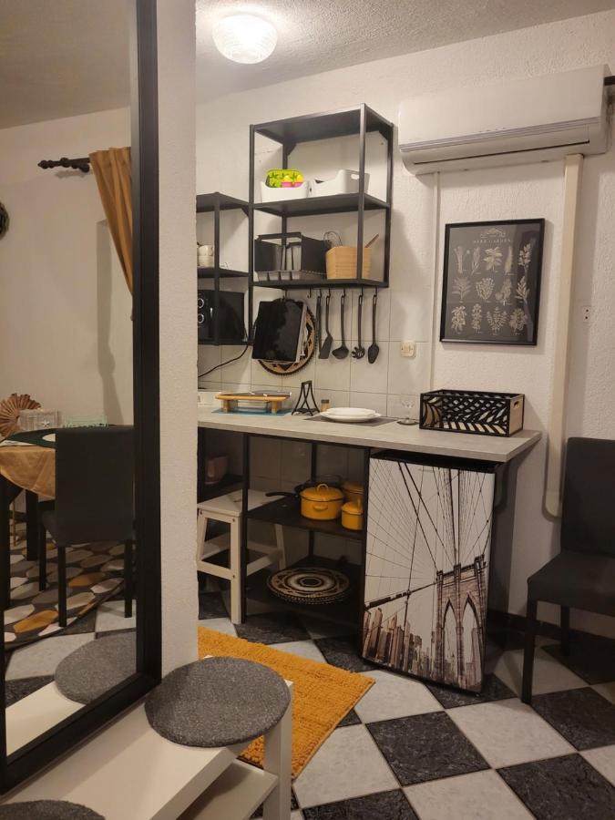 Studio Prommontore Premantura Bagian luar foto